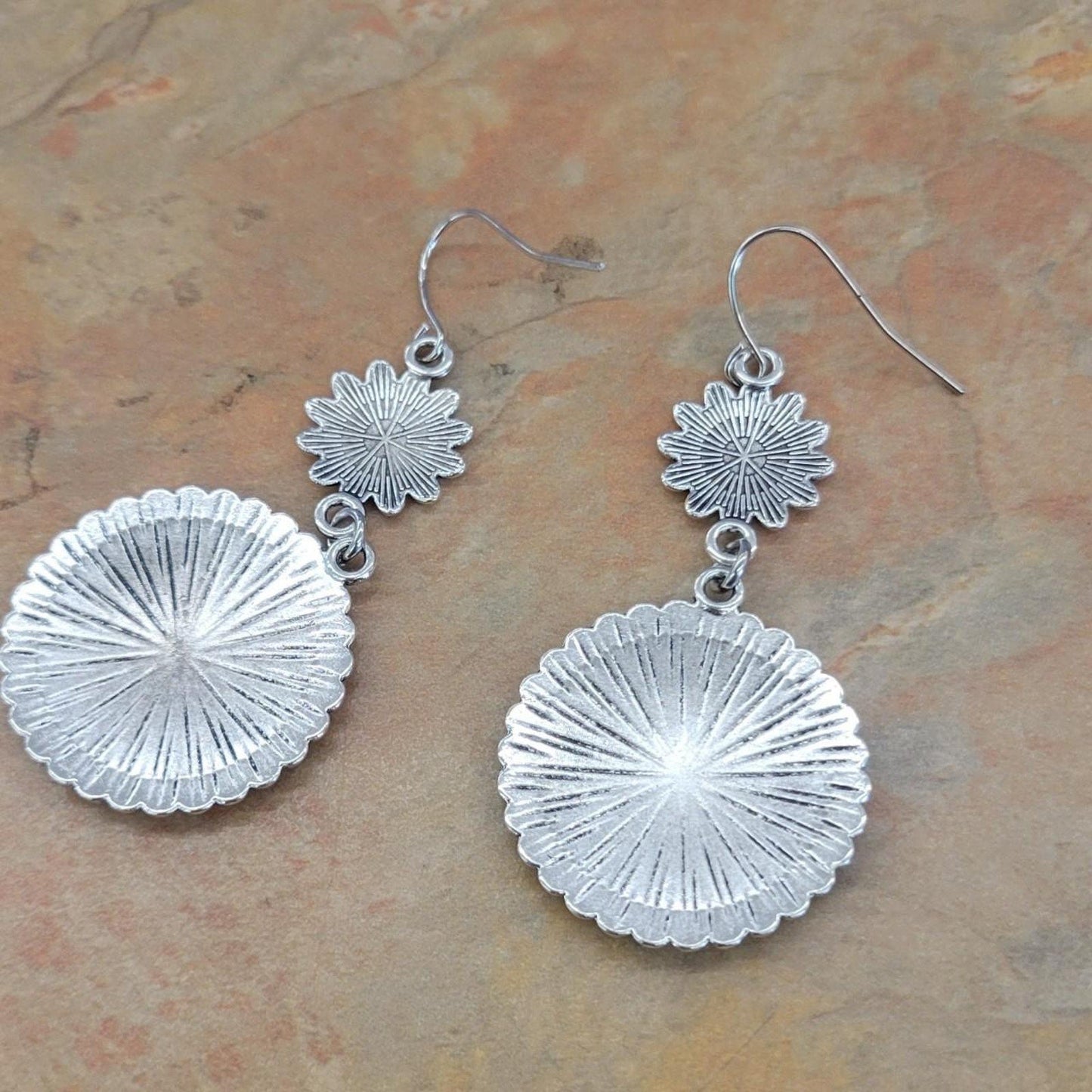 Lightweight Boho flower earrings