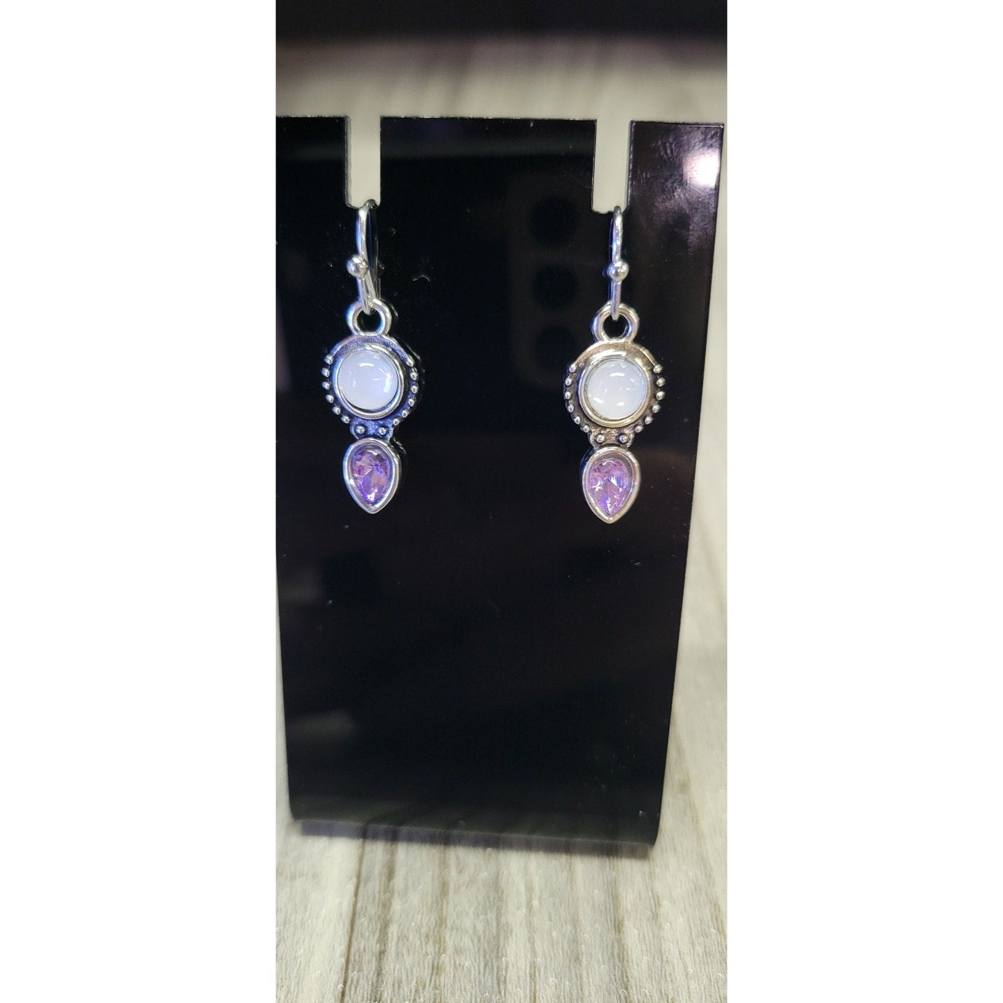 1 inch Silver tone Tear drop Earrings
