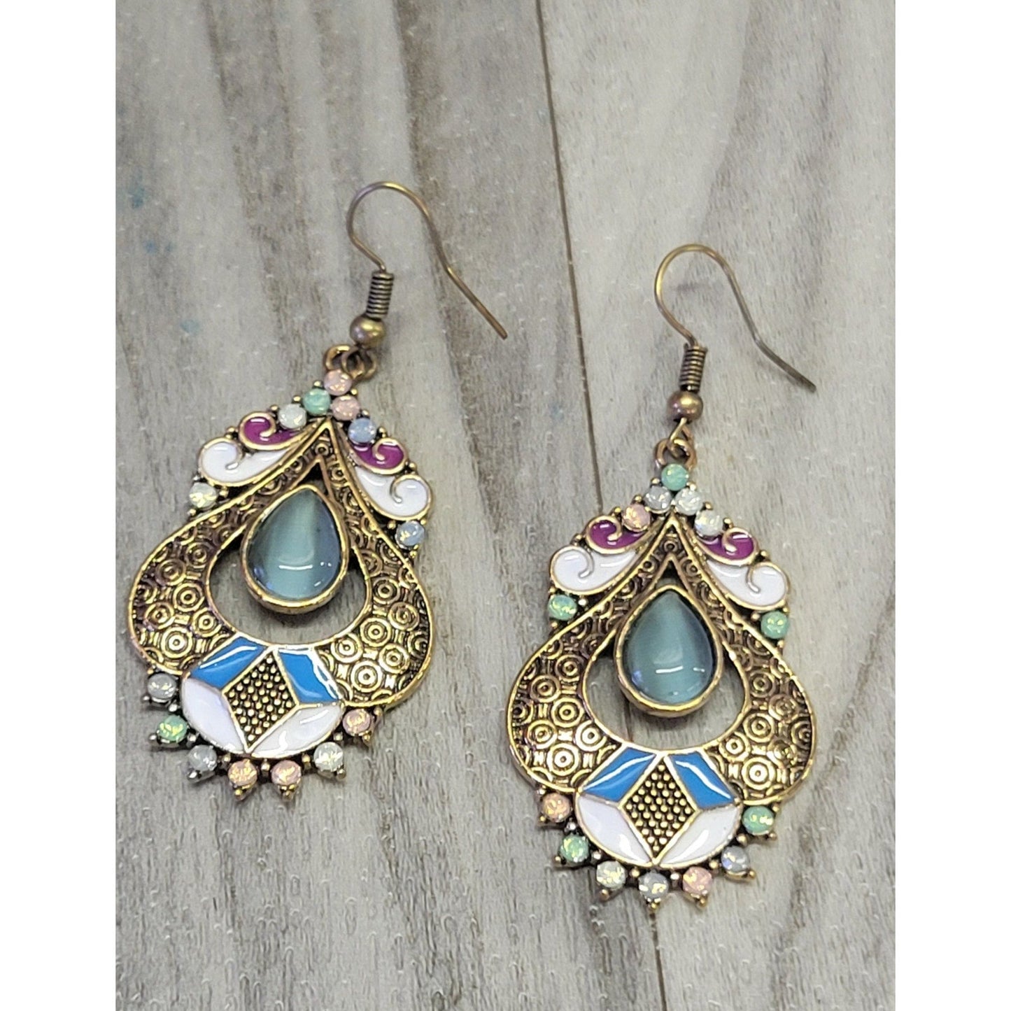 Multicolor dangle tear drop earrings