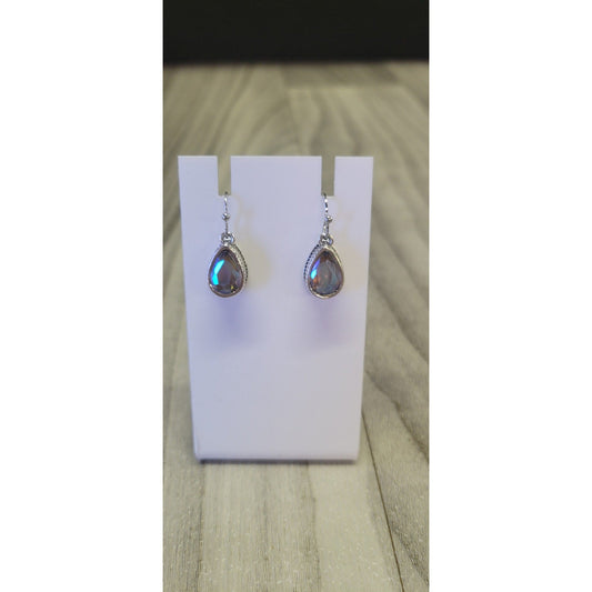 Vintage style drop leaf earrings